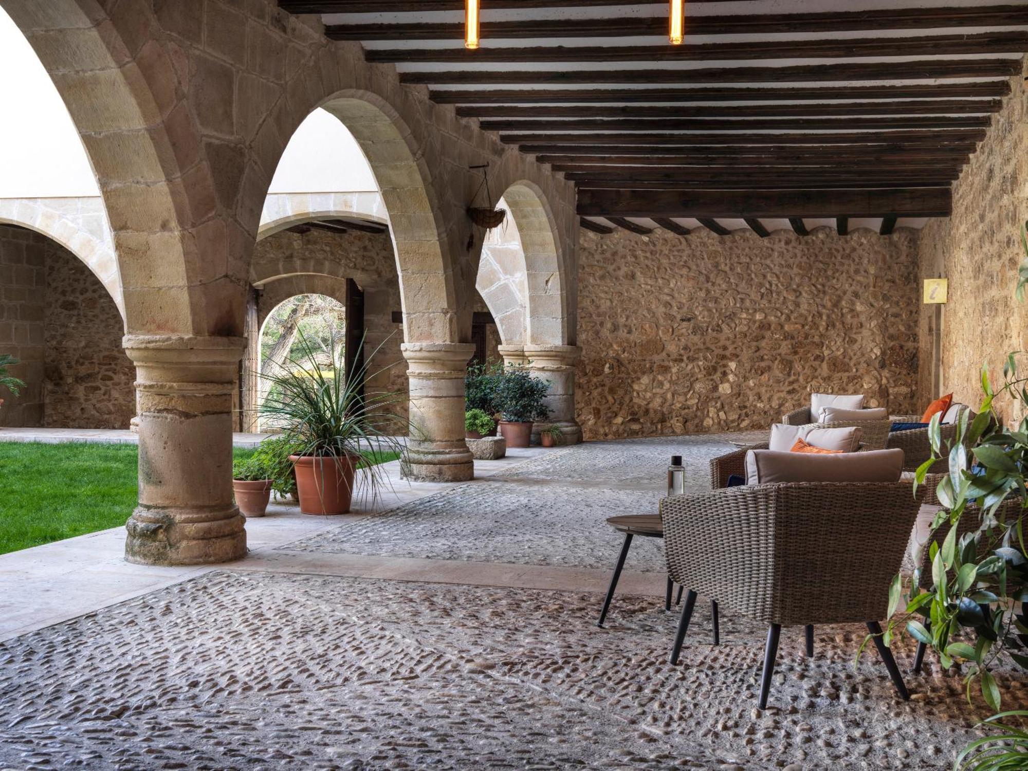 Santuario Virgen De La Fuente Hotel Peñarroya de Tastavins Kültér fotó