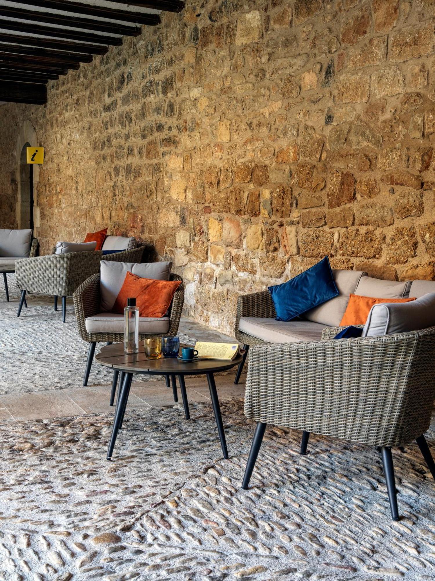 Santuario Virgen De La Fuente Hotel Peñarroya de Tastavins Kültér fotó