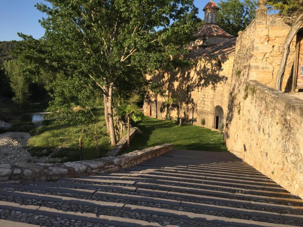 Santuario Virgen De La Fuente Hotel Peñarroya de Tastavins Kültér fotó